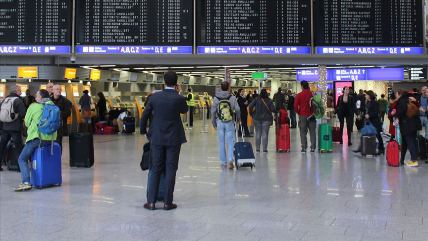 Frankfurt Havalimanı, geçen yıl 61,6 milyon yolcuyla Kovid-19 öncesi seviyelerin oldukça altında kaldı