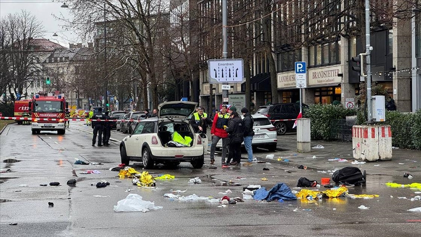 Münih saldırısında yaralanan anne ve çocuğu öldü