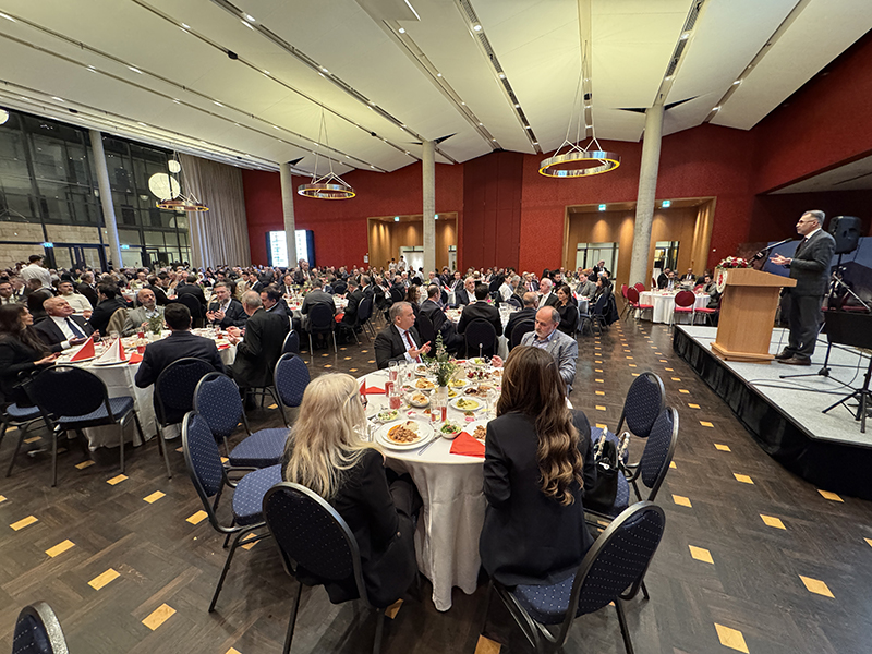 Türkiye’nin Berlin Büyükelçiliği’nde iftar programı düzenlendi