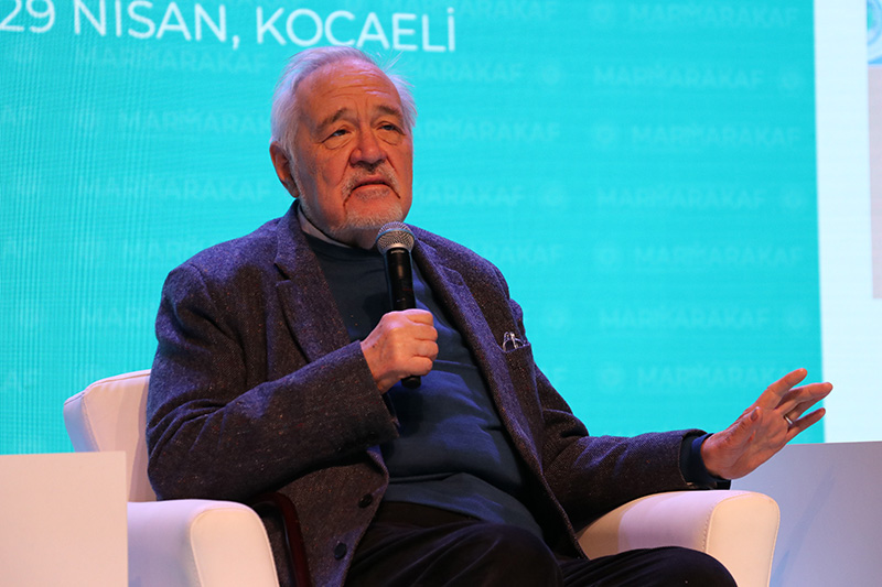 Tarihçi, yazar Prof. Dr. İlber Ortaylı, Marmara Kariyer Fuarı’nda öğrencilerle bir araya geldi (VİDEO)
