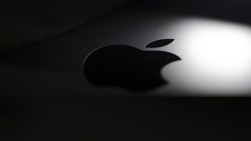 Apple’ın geliri üç aylık dönemde arttı