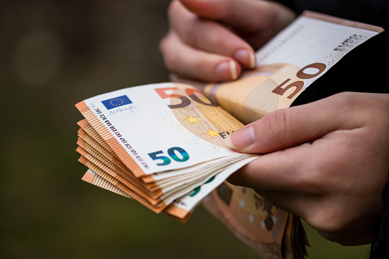 Almanların Birikimi Rekor Kırdı: 9 Trilyon Euro’yu Aştı