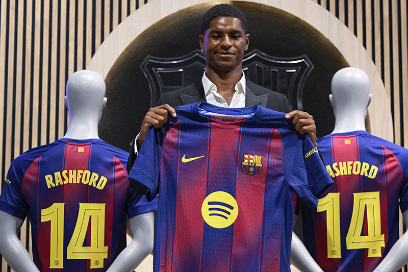 Barcelona, Manchester United’dan Marcus Rashford’ı kiraladı