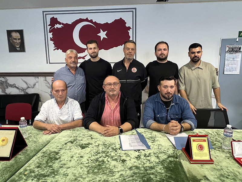 Eving Selimiye Spor’da Yeni Başkan: Hayati Özdemir