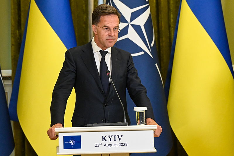 NATO Genel Sekreteri Rutte: „Şu anda Rus ordusunda büyük bir yığma yapılıyor“