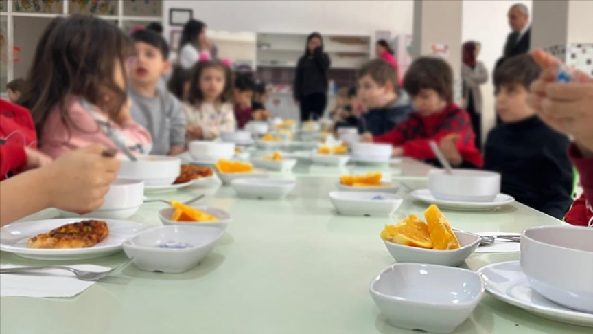 Belçika’da okul yemekhanelerinin üçte biri hijyen standartlarını karşılamıyor