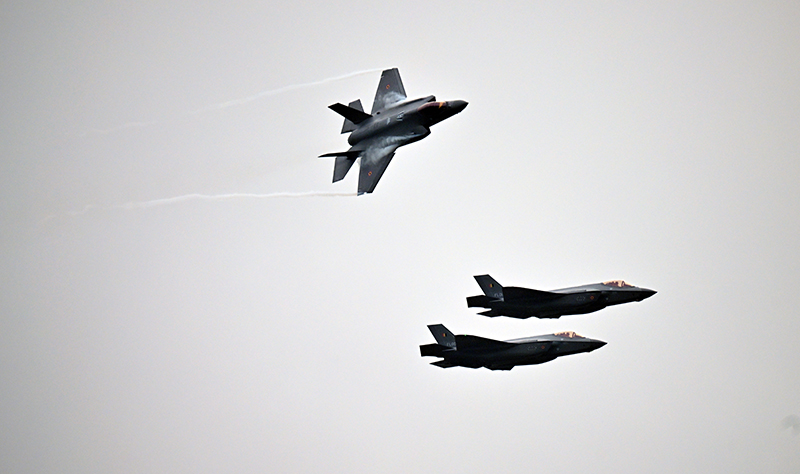 Belçika’nın hava sahası yeni aldığı uçaklara dar geldi