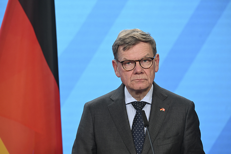 Almanya ABD’nin ulusal güvenlik strateji belgesindeki bazı ifadelere tepki gösterdi