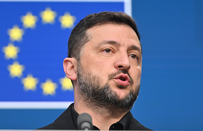 Zelenskiy: „Seçimlerin yapılması gerekiyorsa en azından seçim süreci boyunca ateşkes sağlanmalı“