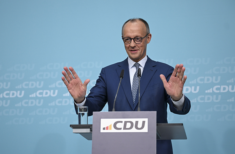 Almanya Başbakanı Merz’in düzensiz göçmenlere ilişkin sözlerine koalisyon ortağı SPD’den eleştiri