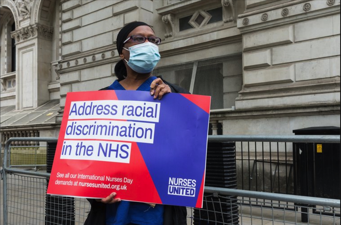 İngiltere Sağlık Bakanı Streeting, sağlık çalışanlarına yönelik ırkçılıkta artış olduğunu belirtti