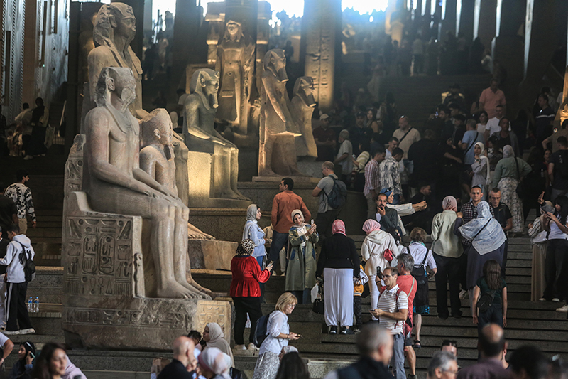 Mısır’da „dördüncü piramit“ olarak adlandırılan Büyük Mısır Müzesi törenle açıldı
