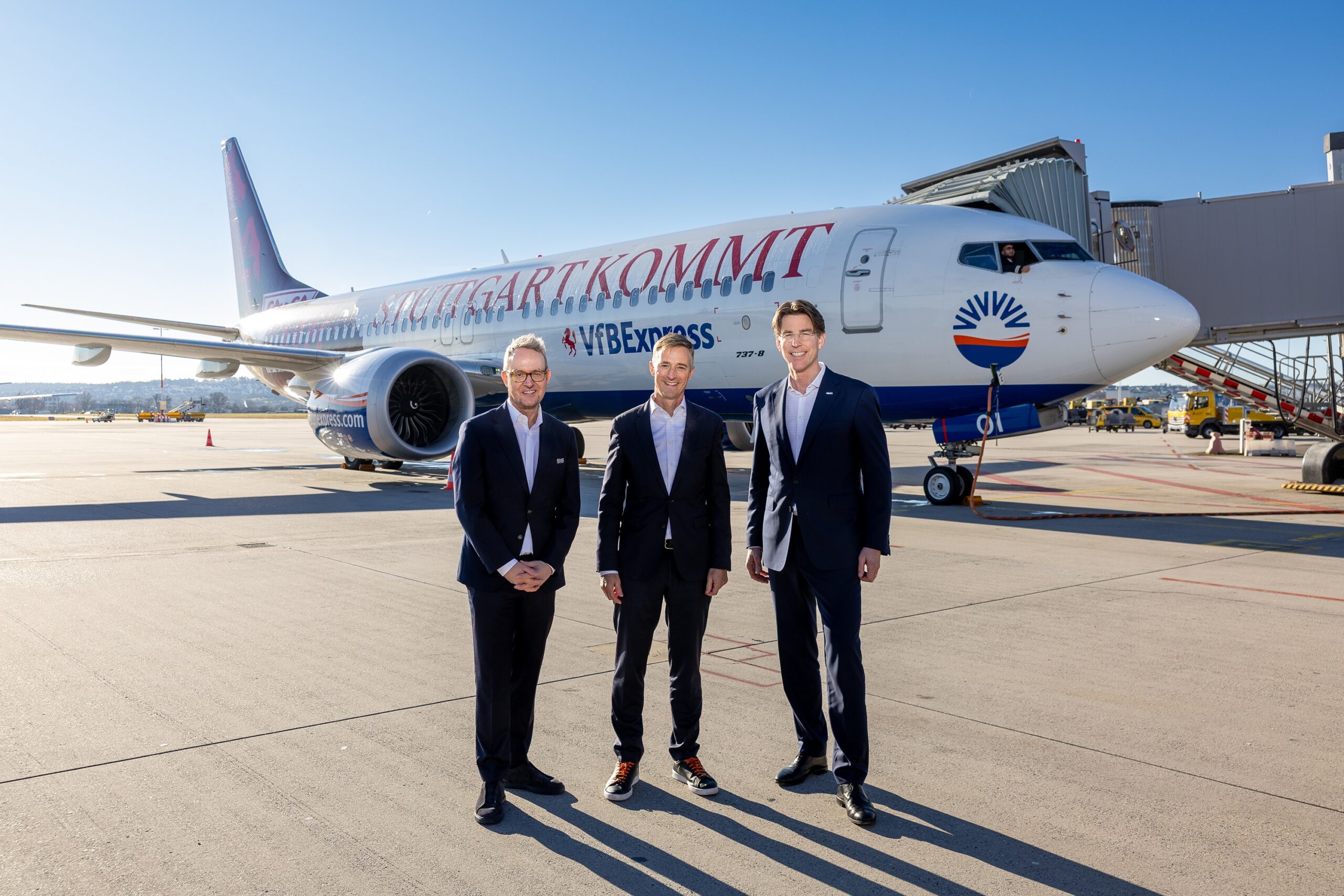 VfBExpress boyamalı uçak, Stuttgart’a İlk İnişini Gerçekleştirdi