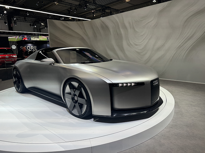 Brüksel Otomobil Fuarı 102. yılında kapılarını açtı