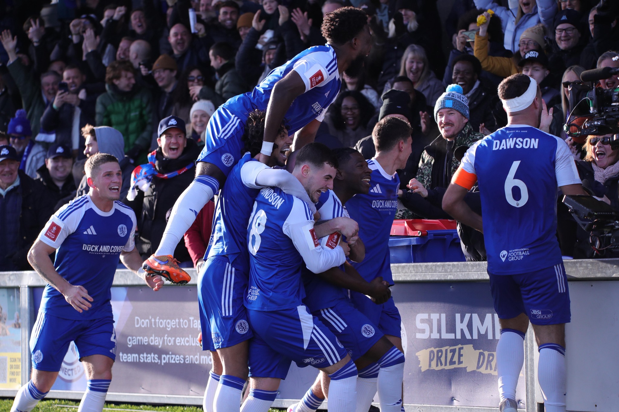 İngiltere Federasyon Kupası’nda son şampiyona büyük sürpriz