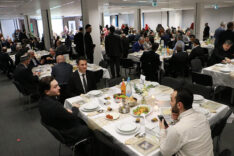 Köln'de İslam Toplumu Milli Görüş teşkilatı iftar programı düzenlendi