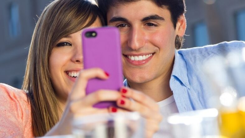 mahkeme sosyal medya