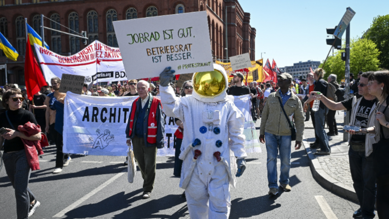1 Mayis1
