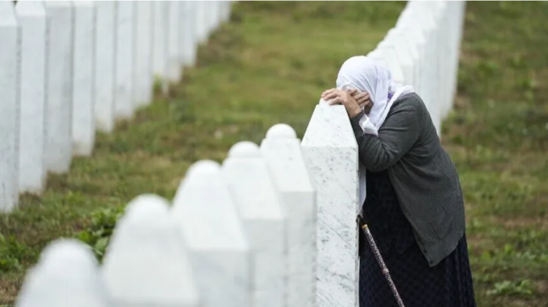 Srebrenitsa1
