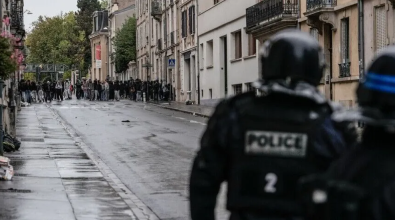 fransa-eylem-polis