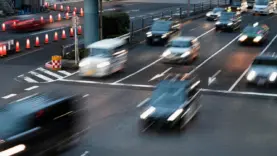 otoyol trafik otomobil